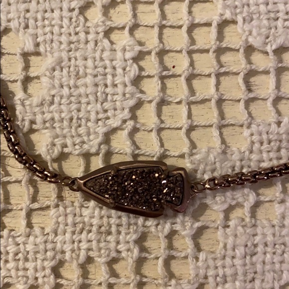 NWT Kendra Scott brown arrow bracelet - Picture 2 of 4
